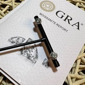 MOISSAINITE • STUD EARRINGS • GRA DOCUMENTS INCLUDED